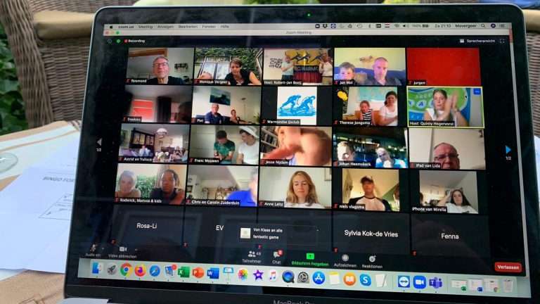 Digitale clubavond WIJC zorgt voor verbinding tussen jong en oud