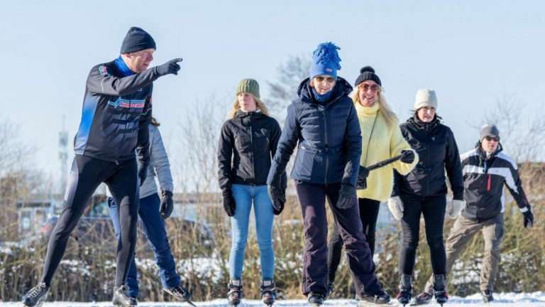 Grote drukte bij Alblasserdamse IJsclub: ‘Extra inspanning is de moeite waard’