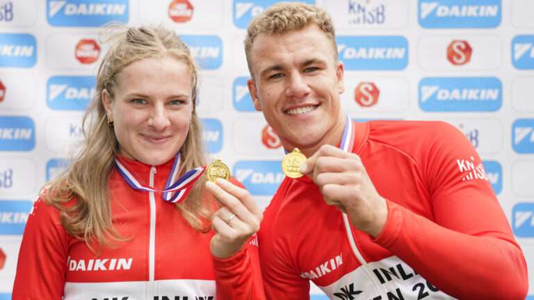 Van Beijnum en Westenbroek snellen naar NK-titel 100 meter inlineskaten in Vondelpark