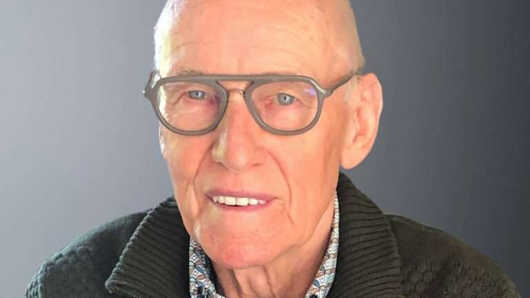 Frâns Bakker (82) overleden, drijvende kracht OC Thialf aan begin deze eeuw