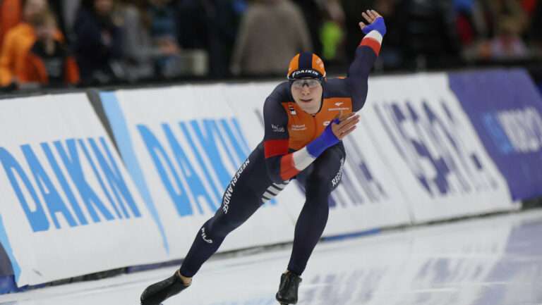 TeamNL langebaanschaatsen voor ISU World Cup 6