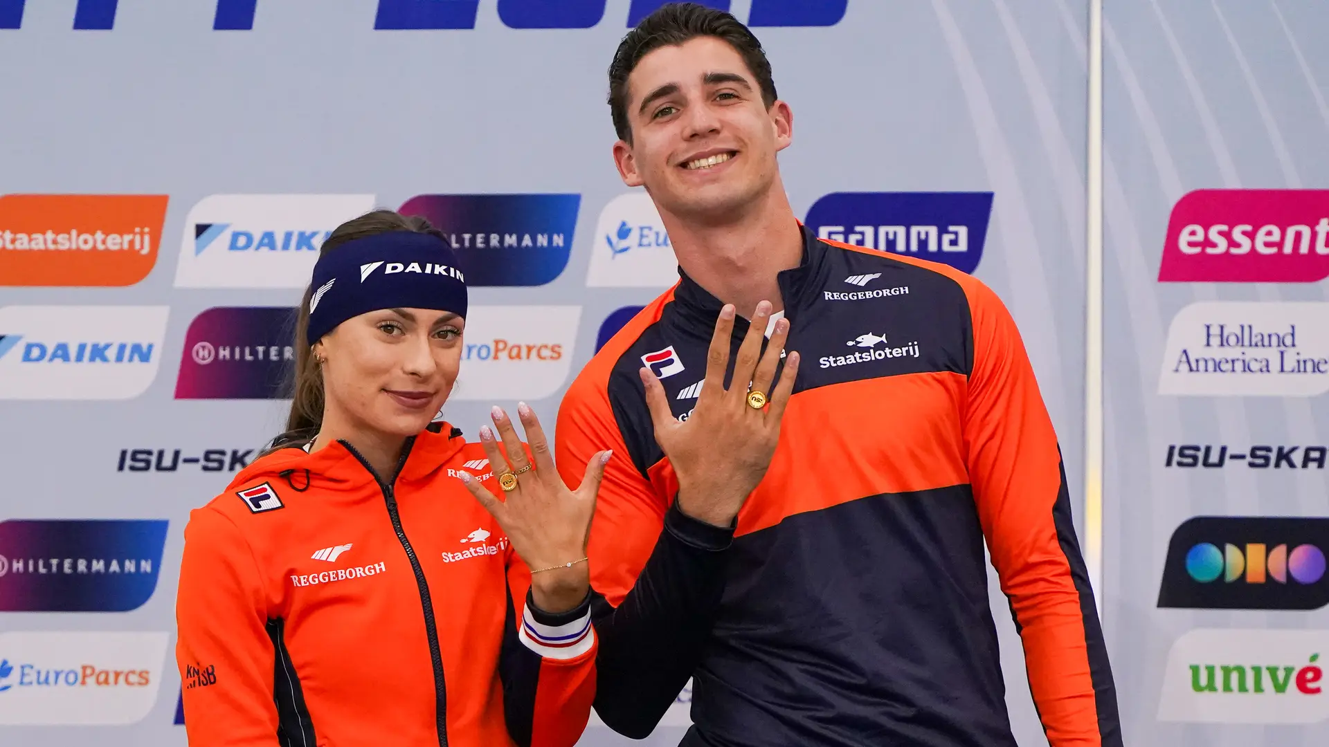 82069852_ORANGE_PIC.2e16d0ba.fill-1920x1080.format-webp