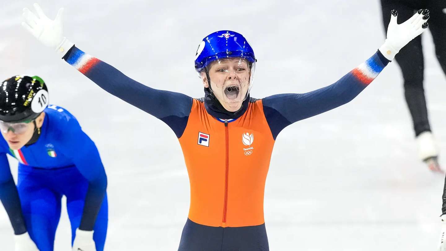 84391999_ORANGE_PIC.2e16d0ba.fill-1920x1080.format-webp