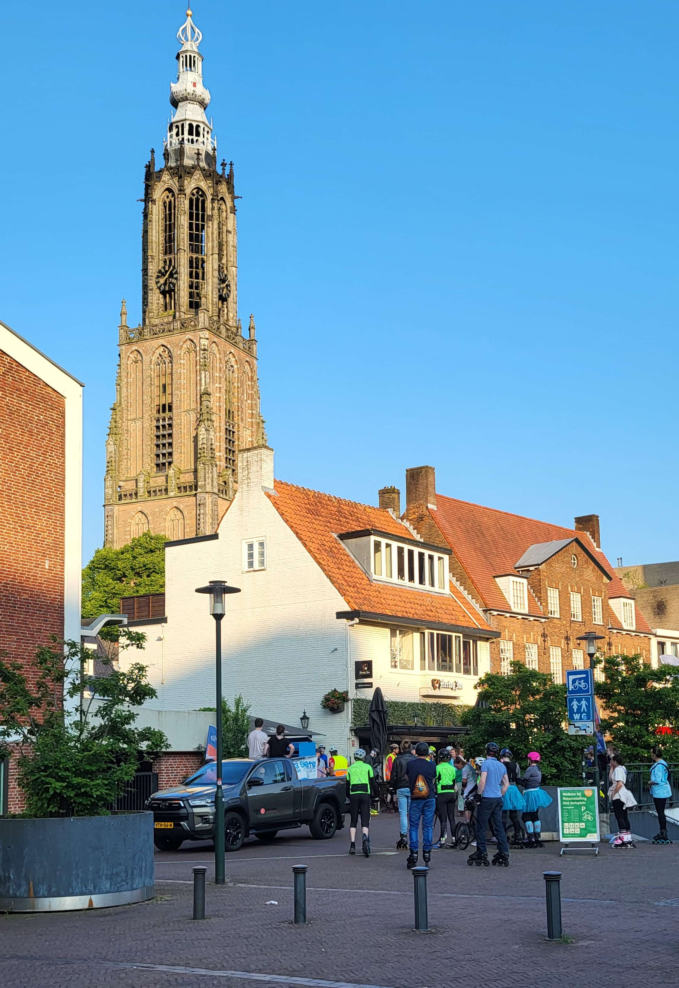 FNS Amersfoort Start in hartje Amersfoort