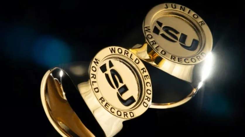 ISU-World-Record-gold-rings-des.2e16d0ba.fill-2040x1080
