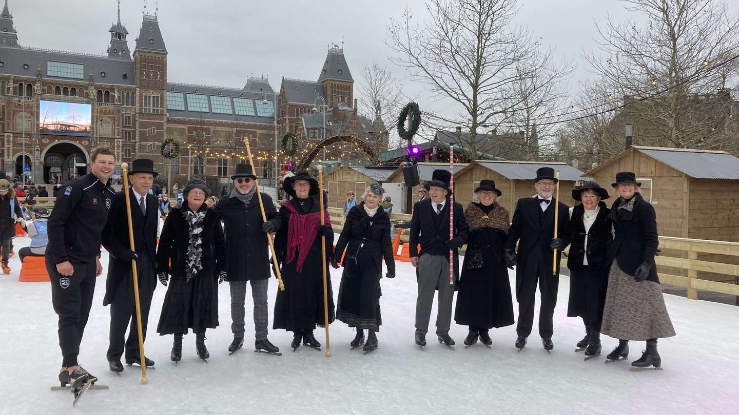 Schoonrijders met Sven Kramer op Museumplein