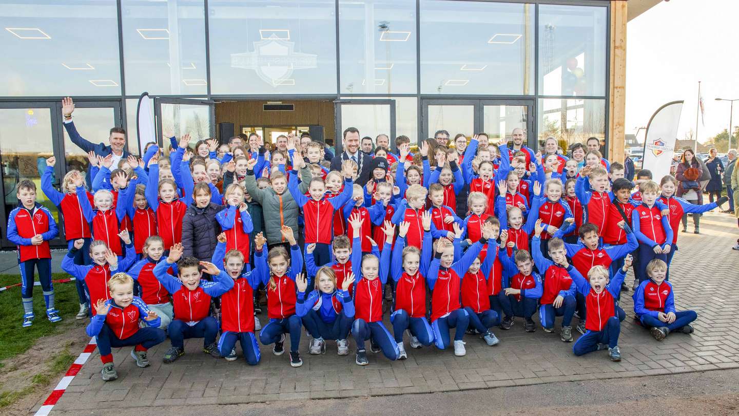 Ter Aarse IJsclub - nieuw clubhuis4