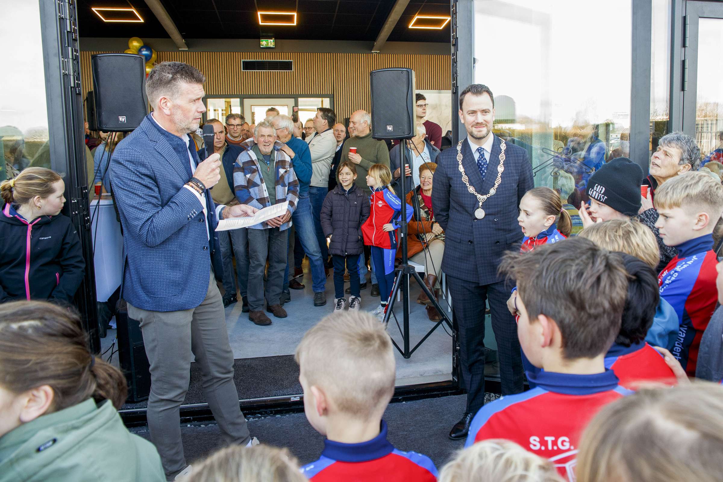 Ter Aarse Ijsclub - nieuw clubhuis2