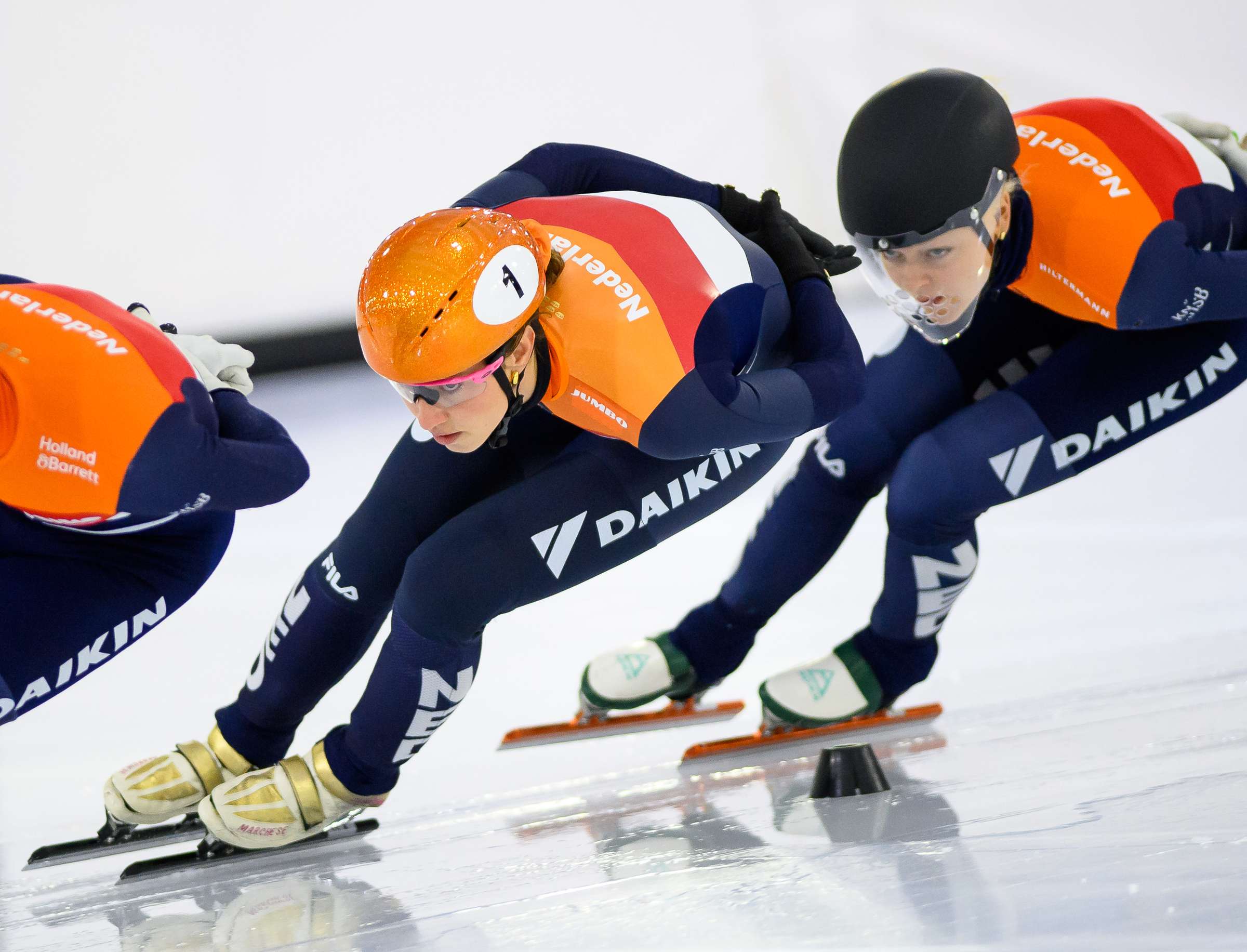 VRA20240911085910_NTSShorttrack_3064