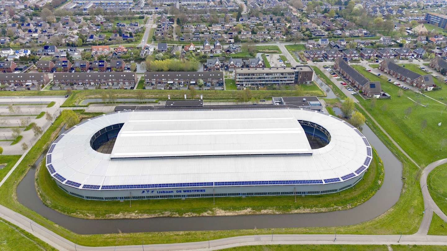 IJsbaan Westfries Hoorn vanuit de lucht