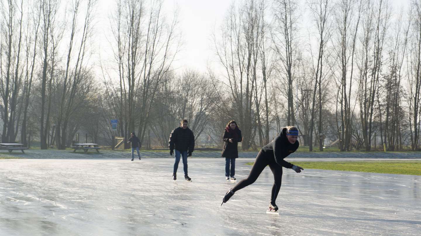 Ammerstol - IJsclub Vooruitgang