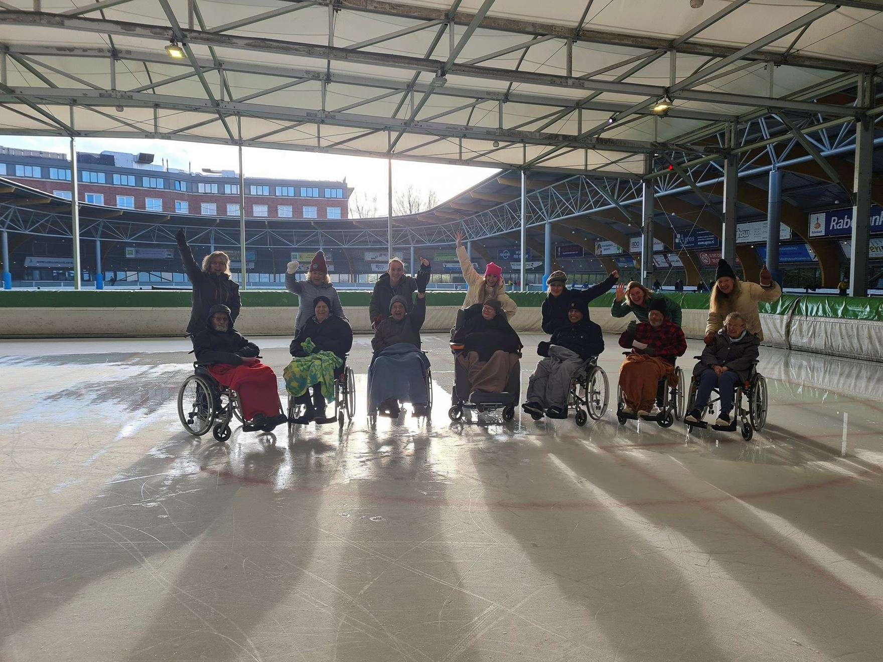 ijsbaan-haarlem-rolstoelschaatsen