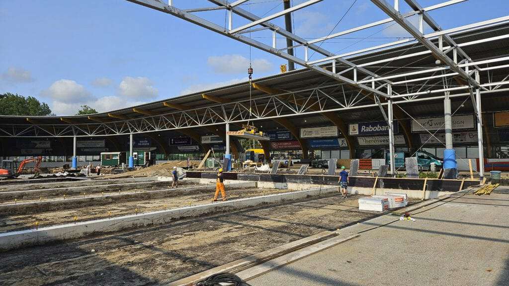 ijsbaan-haarlem-werk-aan-extra-ijsvloer_1